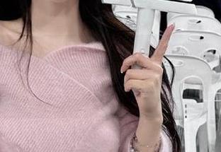 秀人网 – 顾楚楚婚纱图集中最美瞬间，免费下载，尽情收藏视界之美！.txt