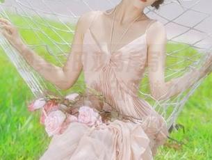 秀人网 – 绝美麦田双马尾写真集全新更新，记录青春的无限魅力.txt