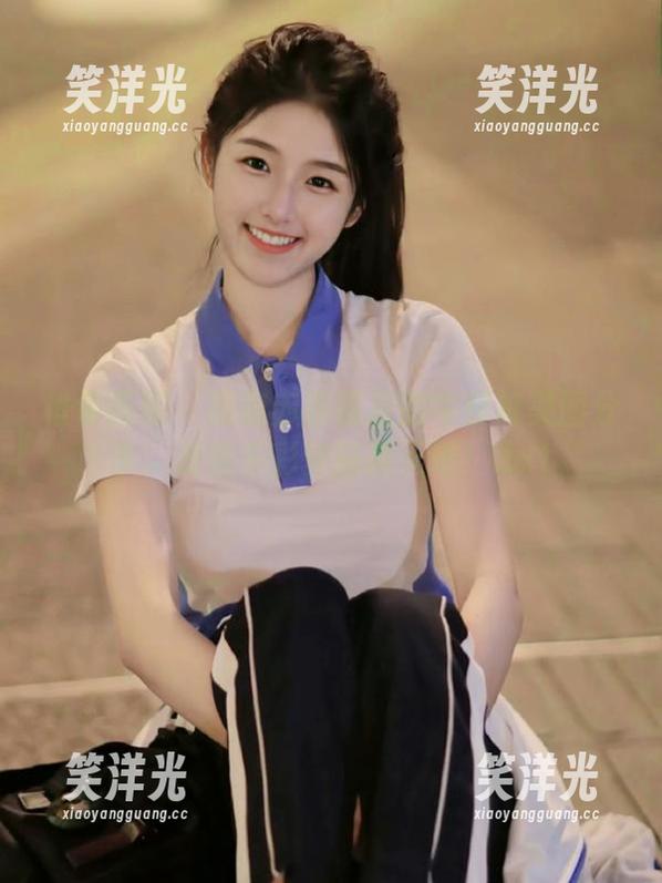 稚乖画册 - 跟随赤西夜夜的牛仔裤美图分享，发现多彩穿搭新天地！.txt