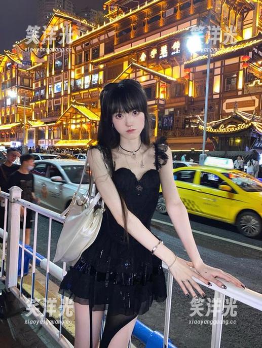 紧急企划 - 不容错过的小恩最新优等生图集，带你领略优雅之美.txt