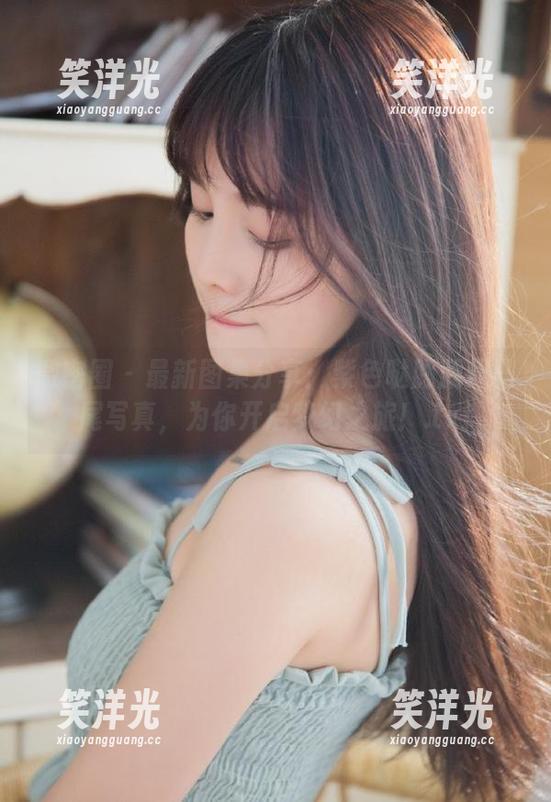微密圈 - 最新图集分享：紫色哒豚豚双马尾写真，为你开启梦幻之旅！.txt