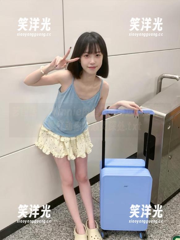 艺图语-winnie 艺图语 - Winnie肉丝原图精选,总有一张能打动你的心灵深处.txt