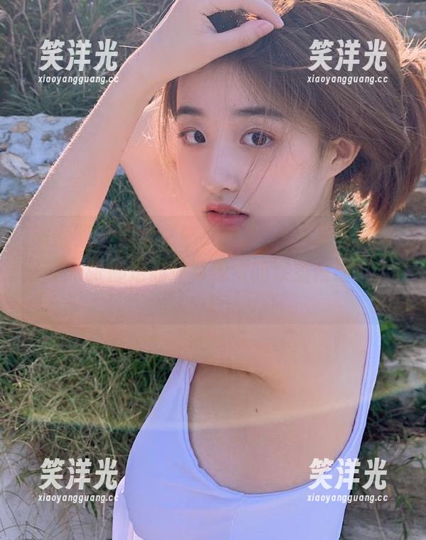 微密圈 - 黑丝之魅，艾拉·isla写真合集：每一张都是心灵与视觉的双重碰撞！.txt