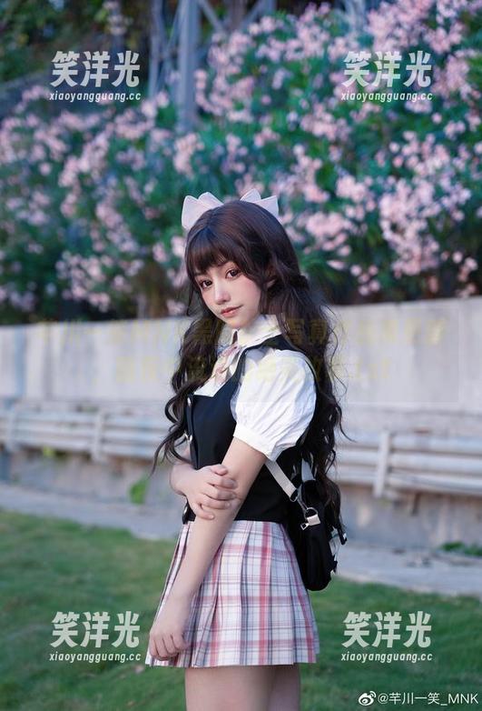 芊川一笑MNK黑暗护士写真作品集更新，暗夜中流淌的绝美故事.txt
