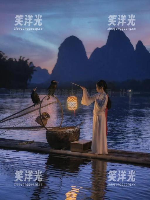 葛征 微密圈 - 葛征的连衣裙私房美图:让每一瞬间都成为经典.txt