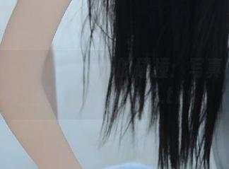 微密圈 – 葛征与黑色的碰撞：写真作品与壁纸的深邃魅力.txt