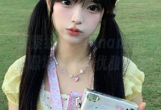 蜜桃社 – 探索缇娜美Tinami的职业装图包，分享职场风尚与优雅气质！.txt