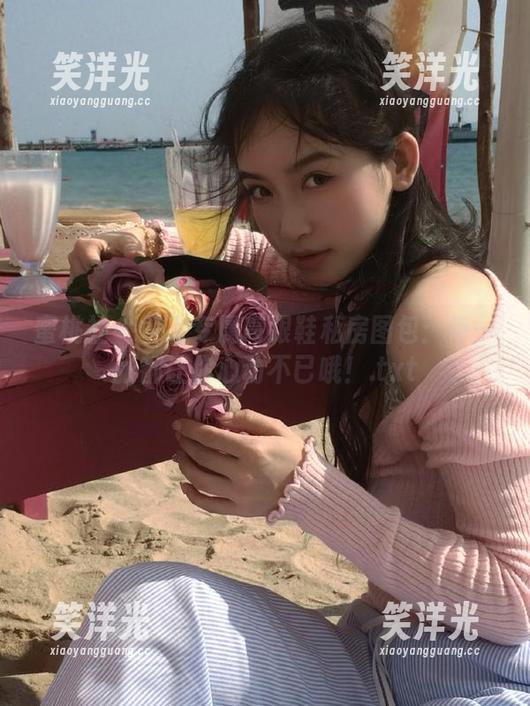蜜桃社 - 雪飞专属高跟鞋私房图包：每一张都让你心动不已哦！.txt