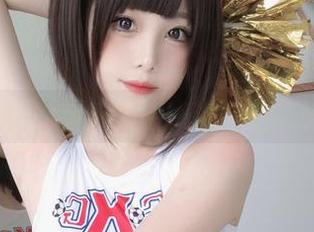 在线畅游图集：蜜汁猫裘的小白兔自拍档带给你的童趣时光.txt