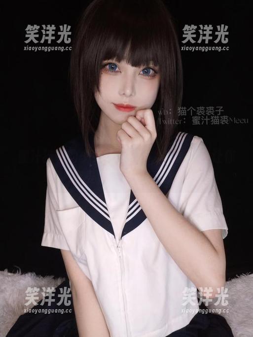 蜜汁猫裘的少女cos新作，高清品质让你享受别样美感！.txt