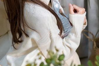 探索蠢沫沫的双人吸血鬼写真，免费美图让每一眼都惊艳.txt
