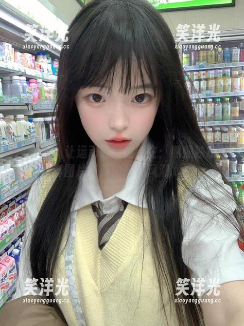 袜啵啵-熊熊 袜啵啵 - 让运动鞋焕发新生:熊熊独家写真图片资源的时尚风潮.txt