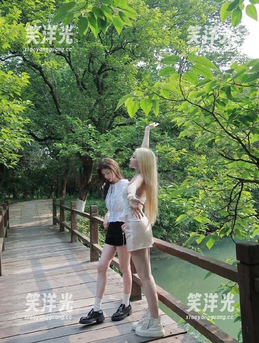 语画界 - 一起探寻梦梵的JK艺术世界，分享她的写真图库精彩瞬间.txt