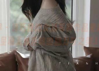 语画界 – 波巧酱的女孩写真作品更新，为你呈现无法言喻的魅力与之美.txt