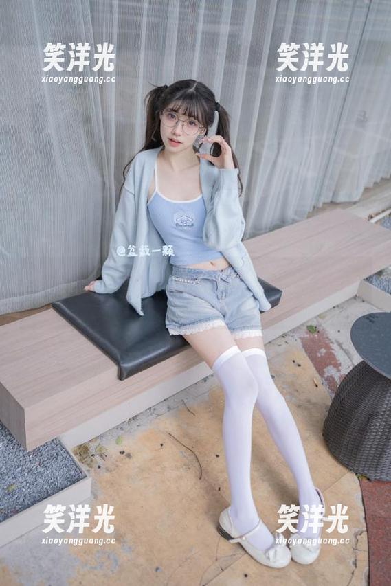 趴趴捣蛋陌 敞开心扉的瞬间:畅游在趴趴捣蛋陌的喜多川海梦写真图集.txt