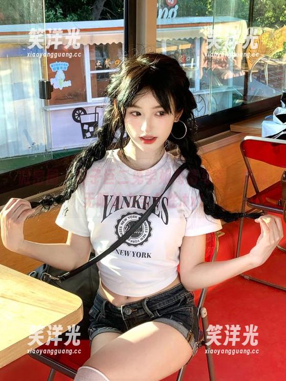 轩子巨二兔 微密圈 - 轩子巨二兔学姐高清写真,展现无限魅力与个性.txt