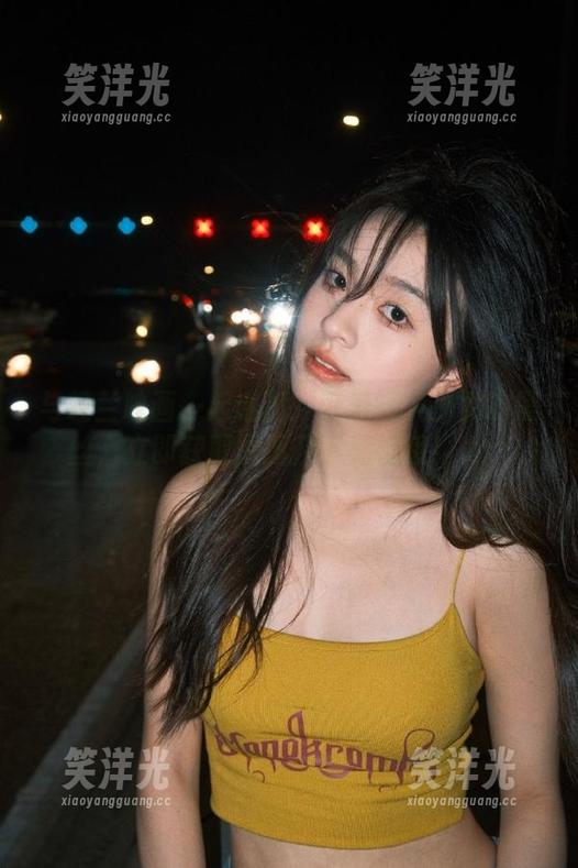 轻兰映画 与轻兰映画一起邂逅:可爱短发少女的黑丝,立即获取原图及下载链接!.txt