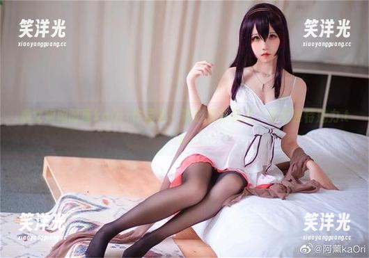 魔女姐姐阿薰kaOri作品集：精选摄影艺术，展现独特魅力.txt