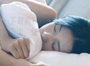 微密圈 – 下载疯狂！陈佩奇的连体油亮肉丝和豹纹内内，让你欲罢不能的网盘福利！.txt