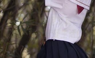 青豆客 – 莫雅淇比基尼写真：寻找属于你的夏日资源，尽情享受生活的美好.txt