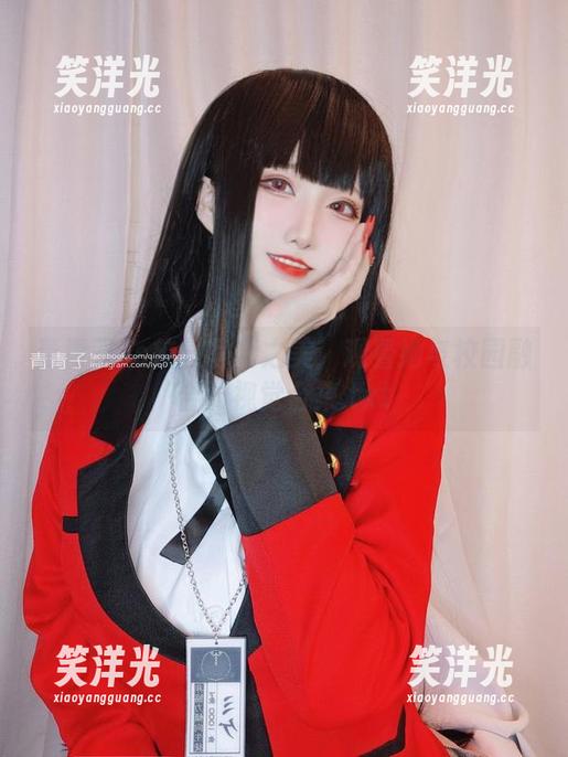 青青子Js校园写真之美：观看她与校园融合的视觉合集.txt