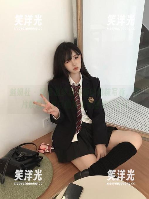 魅妍社 - 观看赵梦洁最新的棉袜写真，图片展现了春日的浪漫与甜美！.txt
