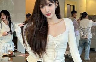 魅妍社 – 炫酷毛衣风：赵梦洁私人写真图片下载，收录这个冬季必备的时尚元素！.txt