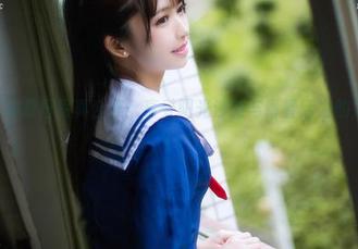 鳗鱼霏儿的夏日写真合集:享受阳光沙滩与青春活力的完美结合.txt